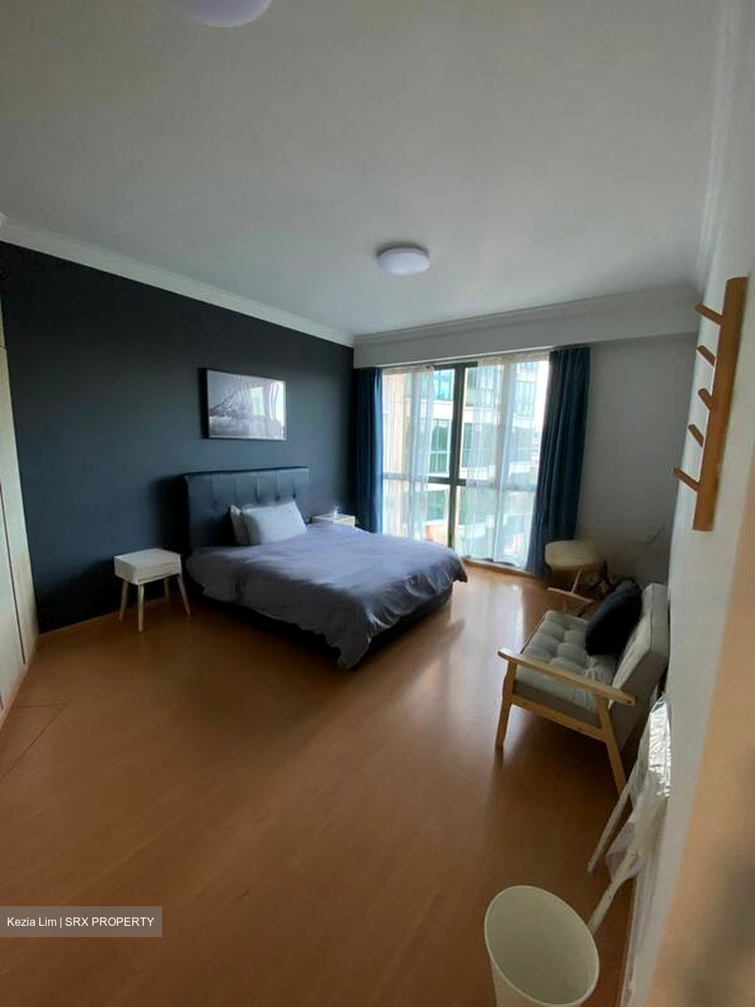 Simsville (D14), Condominium #588319061